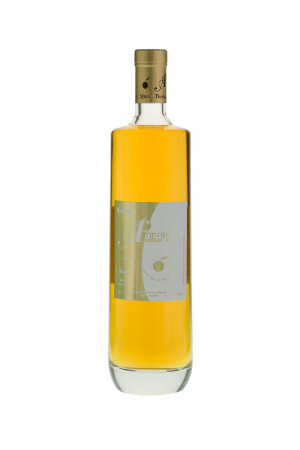 Vin sec de portocale